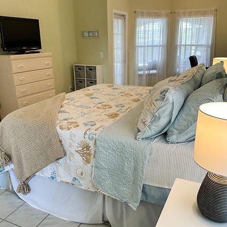Life At The Canal Cape Coral Exterior foto