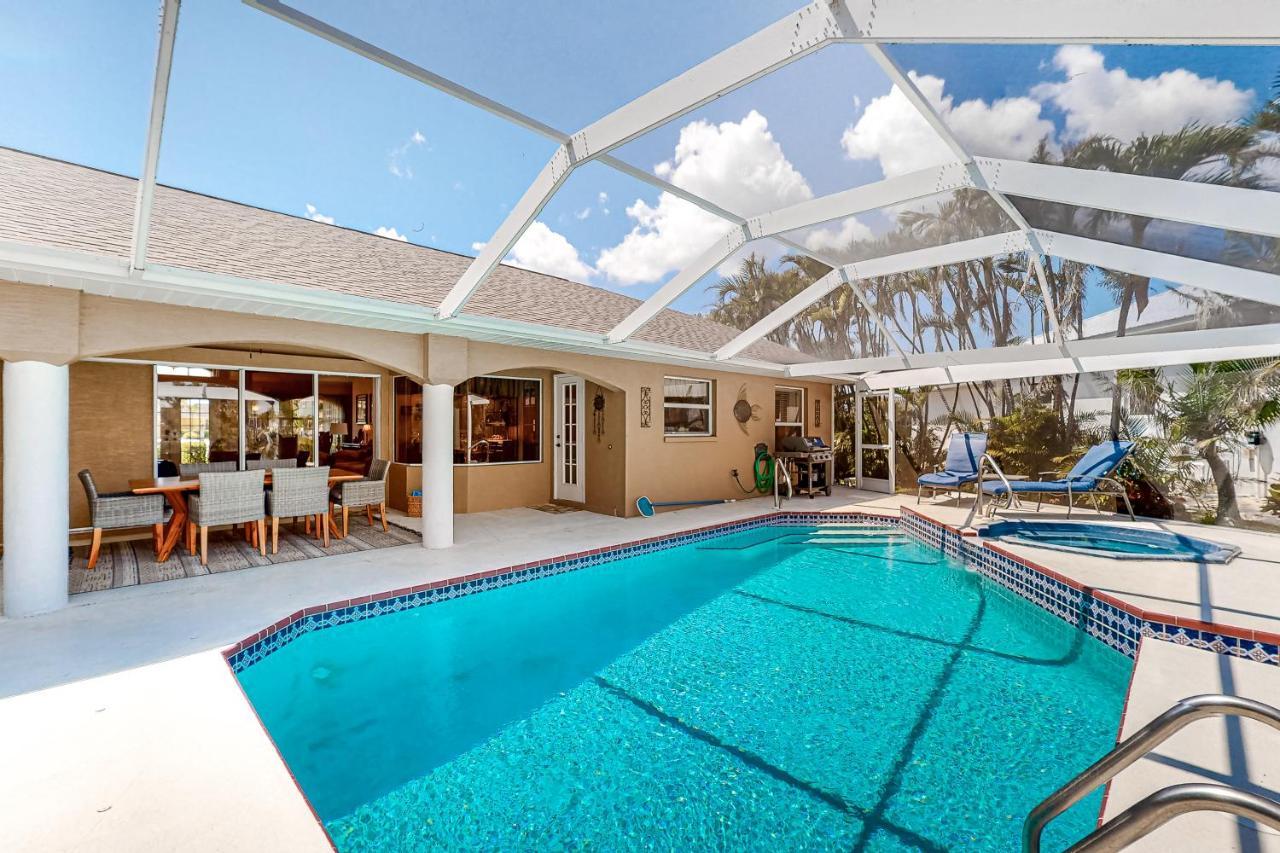 Life At The Canal Cape Coral Exterior foto